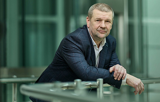 AI změní půlku profesí, říká ředitel Úřadu práce. Některé kvůli ní nejspíš i zaniknou