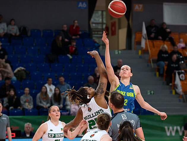 Üç yıldız olmasa bile 61 yaşında. USK, Brno'da da yarı finalde Královo Pole'u geride bıraktı