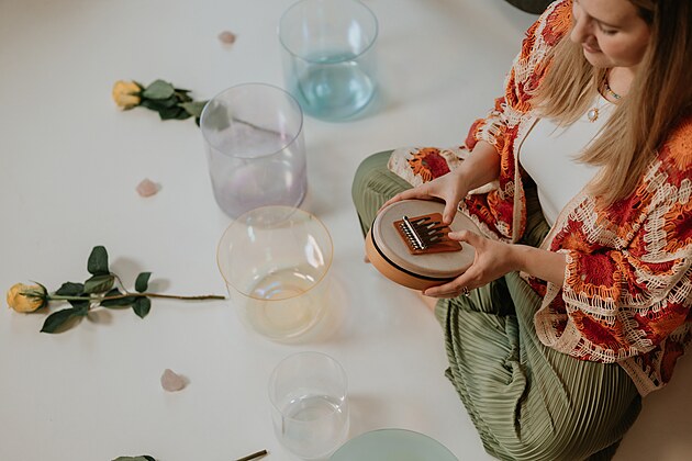 Sound healing si nach�z� sv� m�sto ve sv�t� modern� �eny.