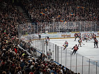 Momentka ze semifinálového klání mezi Spartou a Pardubicemi.