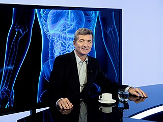 Gastroenterolog prof. MUDr. Milan Luká�.