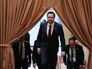 Americký prezident J.D. Vance na jednání s íránskou delegací v Islámábádu. (11....