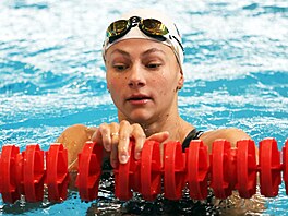 Barbora Seemanová po doplavání závodu na Velké cen� Ostravy.