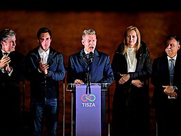 Péter Magyar, v�dce ma�arské opozi�ní strany Tisza, promlouvá v Budape�ti ke...