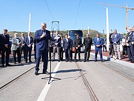 V Praze se otev�el Dvorecký most. Je jednadvacátým mostem v metropoli p�es �eku...