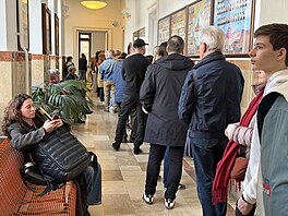 Volební fronty na gymnáziu Jánose Xántuse (12. dubna 2026)