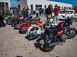 Do nového technického muzea ve Vysokém Mýt� zavítaly o víkendu stovky lidí....