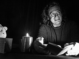 Jan Potm�il v divadelním nastudování Kytice