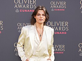 Damian Hurley na Olivier Awards v Londýn� (12. dubna 2026)