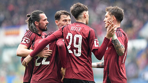 Teplice – Sparta 0:1, kaptan Haraslín galibiyeti belirledi