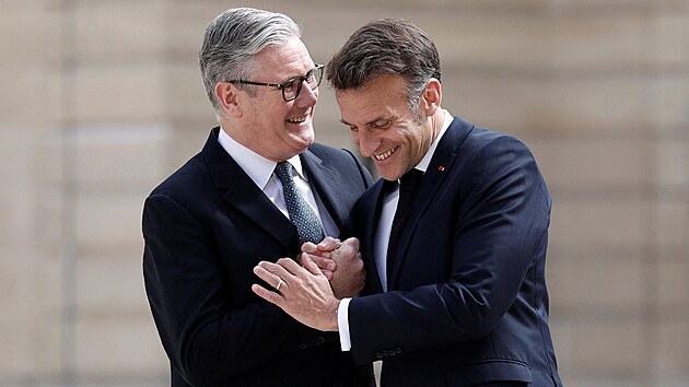 Britsk� premi�r Keir Starmer a francouzsk� prezident Emmanuel Macron (17. dubna 2026)