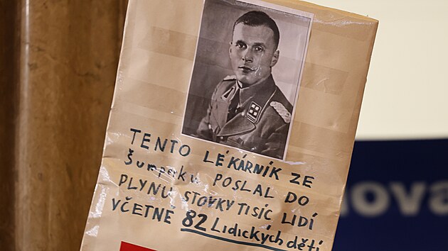 Na jedn�n� brn�nsk�ho zastupitelstva p�i�li odp�rci i zast�nci po��d�n� sudeton�meck�ho sjezdu ve m�st�. (14. dubna 2026)