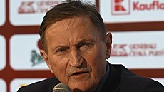 Tisková konference po zasedání výkonného výboru �eského svazu ledního hokeje. U...