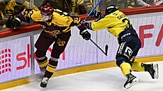 Daniel Buka� (vlevo) z Jihlavy a Aleksi Lauri Salonen ze Zlína.