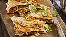 Quesadilla s hov�zím masem a sýrem