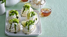 Mojito pavlova s kiwi a limetovým krémem
