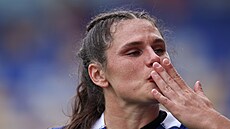 Ragbistka Ilona Maherová b�hem zápasu