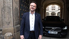 �editel �eského rozhlasu René Zavoral odchází po jednání s ministrem kultury...