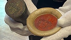 Náv�t�vníci se mohou t�it na unikátní cechovní truhly i historický nábytek.