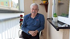 P�tasedmdesátiletý Jaroslav trpí na hemofilii u� od d�tství, podle n�j mu �ivot...