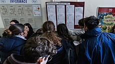 Na �kolách za�aly jednotné p�ijímací zkou�ky. Obchodní akademie Kolín. (10....