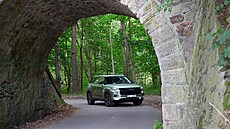Jaecoo J7 Exclusive p�iná�í do t�ídy kompaktních SUV závan luxusu. Design je...