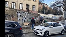 Výdejní box v brn�nské Kope�né ulici musel po protestech zmizet.