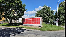 Tento box v Brn� zhor�uje výhled do k�i�ovatky.