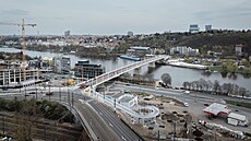 Dvorecký most, který bude spojovat b�ehy Prahy 4 a 5 se oficiáln� otev�e...