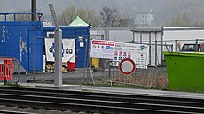 Pohled na místo u nádra�í v Hustope�ích nad Be�vou, kde pokra�uje sanace...
