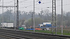 Pohled na místo u nádra�í v Hustope�ích nad Be�vou, kde pokra�uje sanace...