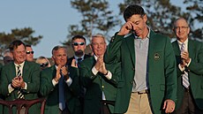 Rory McIlroy slaví svou dal�í výhru na The Masters.