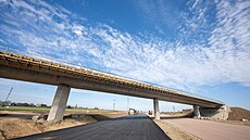 Stavební práce na dálni�ním úseku D35 Sadová-Ploti�t�. (18. dubna 2026)