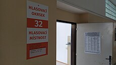První prost�jovské referendum je neplatné, nep�i�lo dost voli��. (11. dubna...