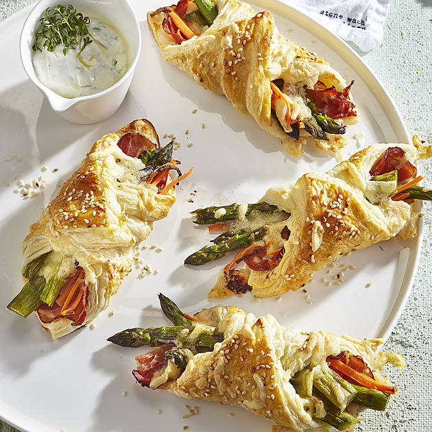 Chřestové taštičky z listového těsta: Luxusní slané pohoštění