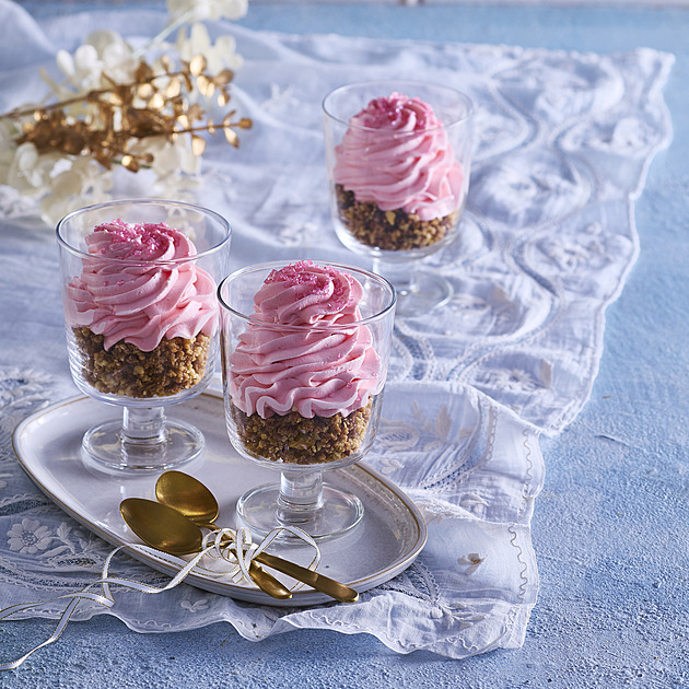 Čokoládová pěna s růžovým nádechem: Rychlý dezert do skleničky
