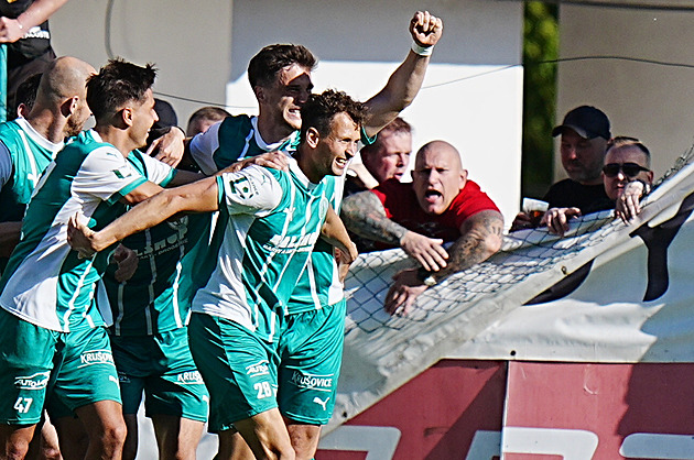 Bohemians - Sparta 2:0, Mercado dostal červenou, domácí rozhodli po půli