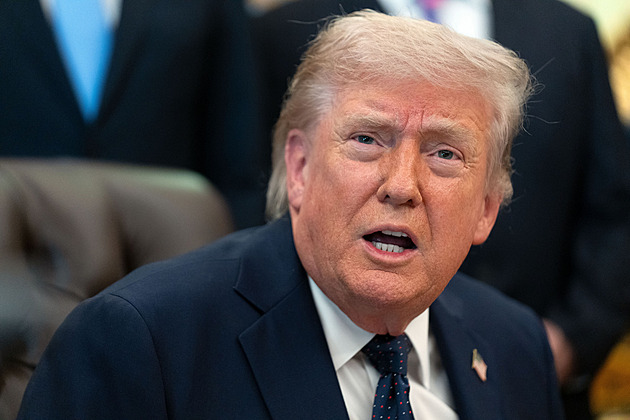 Írán v protinávrhu žádá konec bojů a zrušení sankcí. Nepřijatelné, míní Trump