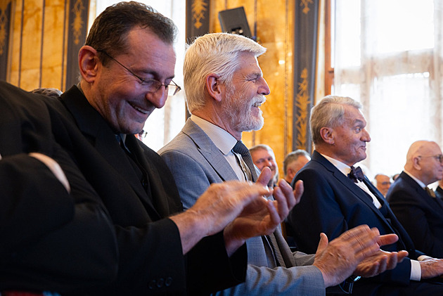 Zajišťovat bezpečnost není volbou pohodlnosti, ale nutností, řekl Pavel