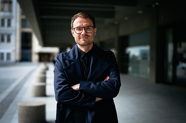 Jako by má generace dospívala v citových rozvalinách, přemýšlí spisovatel Šindelka Jako by má generace dospívala v citových rozvalinách, přemýšlí spisovatel Šindelka