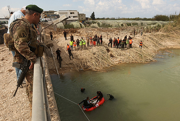 Když příměří, tak expanze. Izrael zabírá jih Libanonu, vznikla zóna volné střelby
