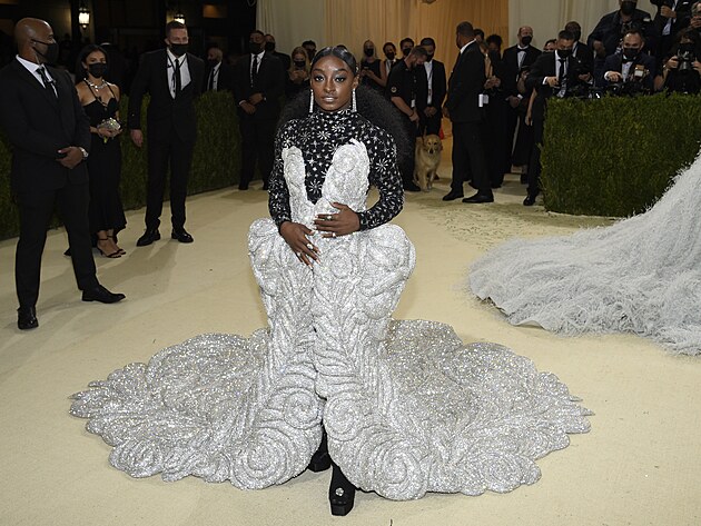 Simone Bilesov� na Met Gala 2021
