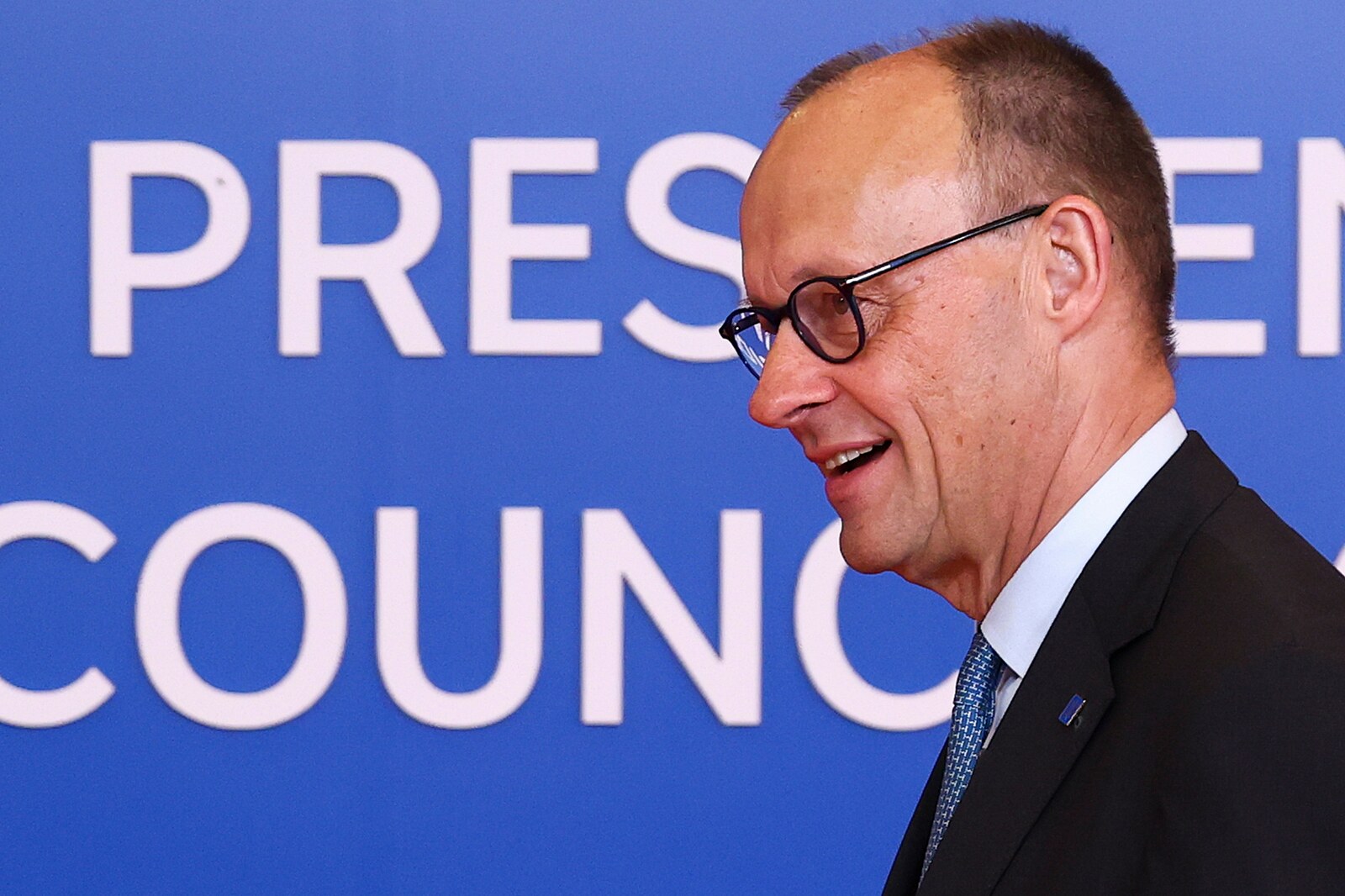 Dlouhá cesta do EU a odevzdání Donbasu. Merz řekl, co chtít po Ukrajině v referendu