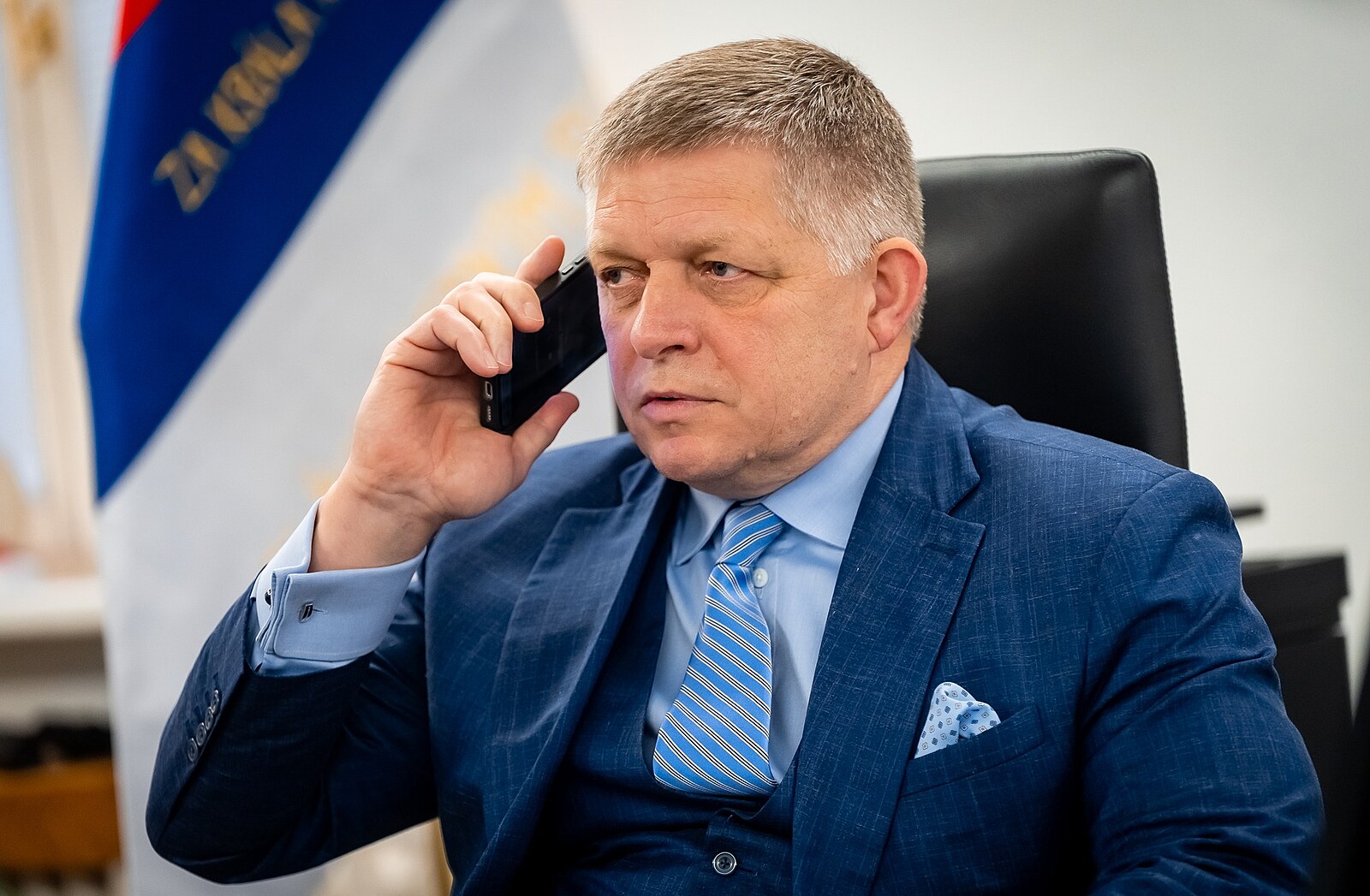 Fico telefonoval s Magyarem. Ten podmínil spolupráci vyřešením Benešových dekretů