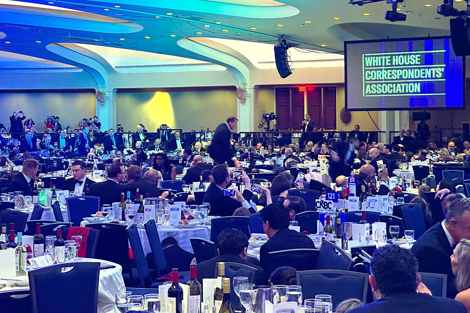 Lídři odsoudili střelbu ve Washingtonu. Ty scény mě šokovaly, vzkázal Starmer