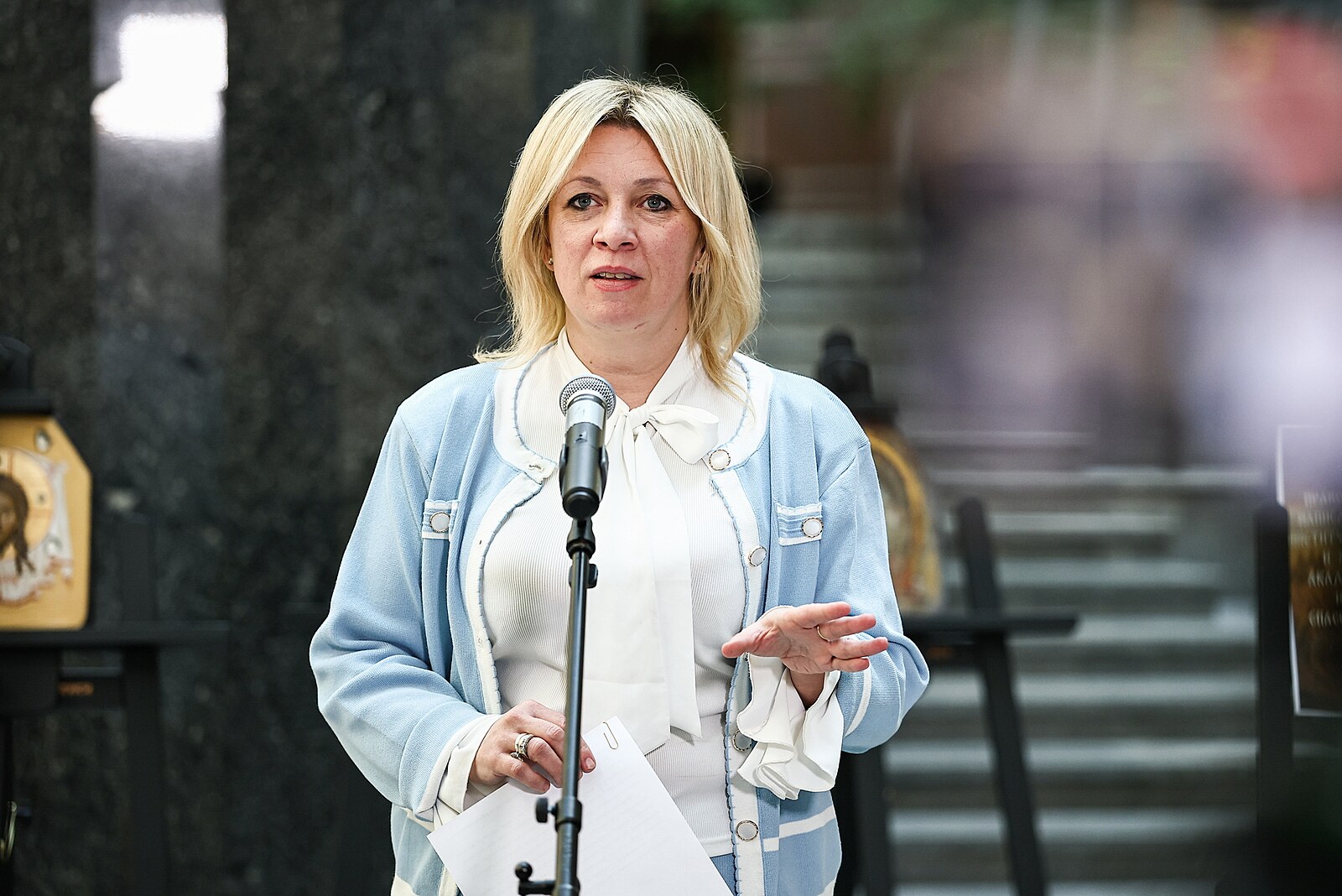 EU poskytnutím půjčky Ukrajině poškodí vlastní občany, tvrdí Rusko