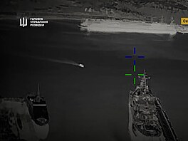 Ukrajinské síly zasáhly na Krymu ruské lod� a radar