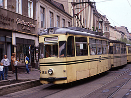 Tramvaj Tatra T2D (v �SSR vyráb�ná Gotha T2-62 pro NDR)