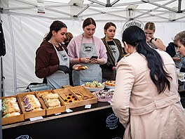 V Olomouci se konal ji� devátý ro�ník tvar��kového festivalu. Zú�astnilo se jej...