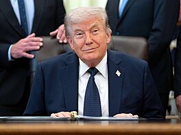 Americký prezident Donald Trump hovo�í v Oválné pracovn� (23. dubna 2026)